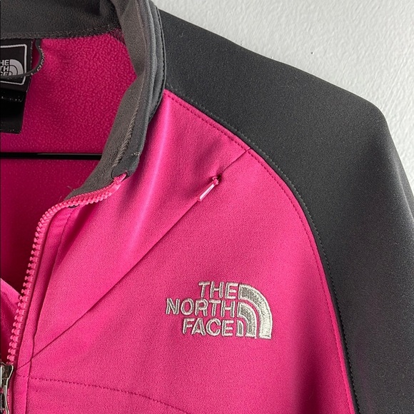 The North Face Women's Pink and Gray Jacket Size S - Picture 4 of 9